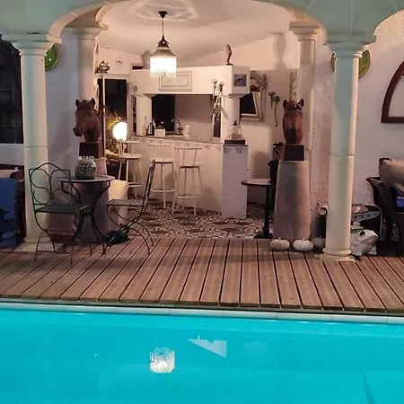 Domaine Le Lanis D'hotes Avec Sur Reservation Frühstückspension