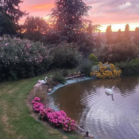 Bed & Breakfast Domaine Le Lanis D'hotes Avec Pscine *